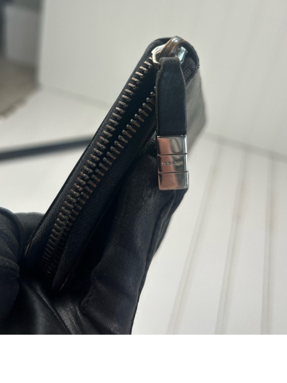 Rehab wallet, Dior Black Leather Zip-Around Wallet. - Picture 13 of 15